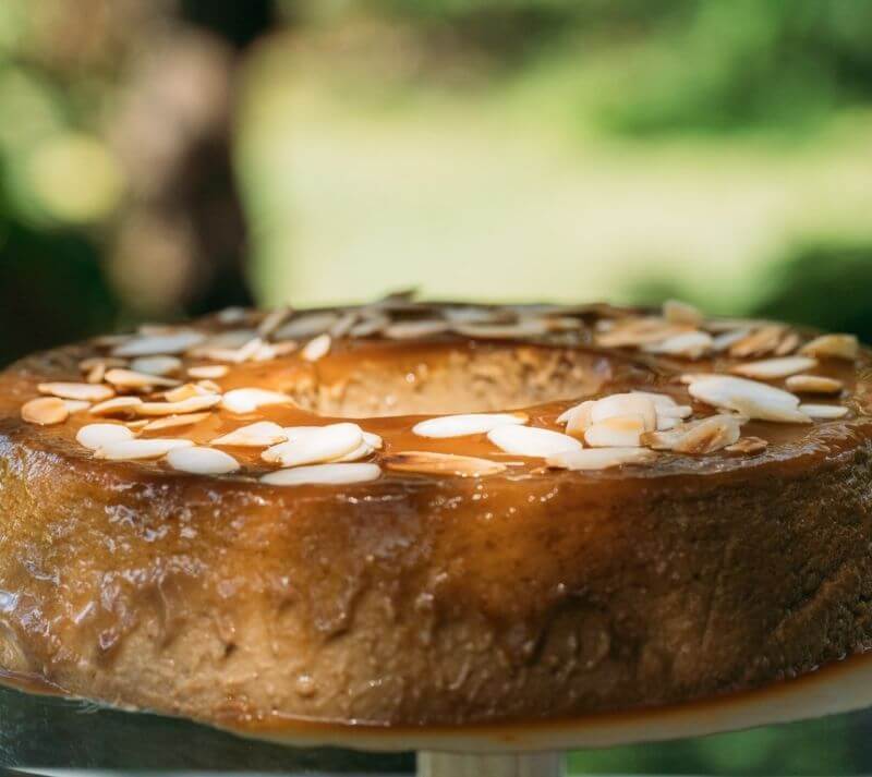 Pudim de leite de castanha de caju